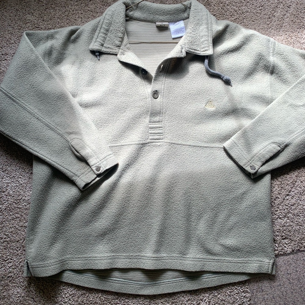 Vintage Nike 90’s sweater